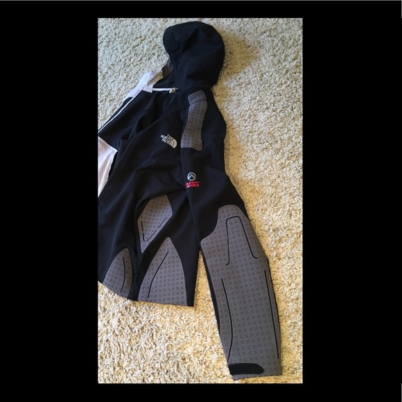 North Face Summit Jacket - Picture 7 of 10